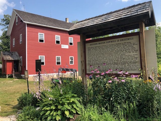 Richfield Historical Society (Messer/Mayer Mill)