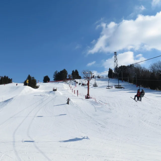 Little Switzerland in Slinger is officially open! Plan your visit in advance by visiting the website at https://www.littleswitz.com/ and purchase tickets. Trails and terrain for all abilities/levels. Happy skiing! 

@littleswitzparks